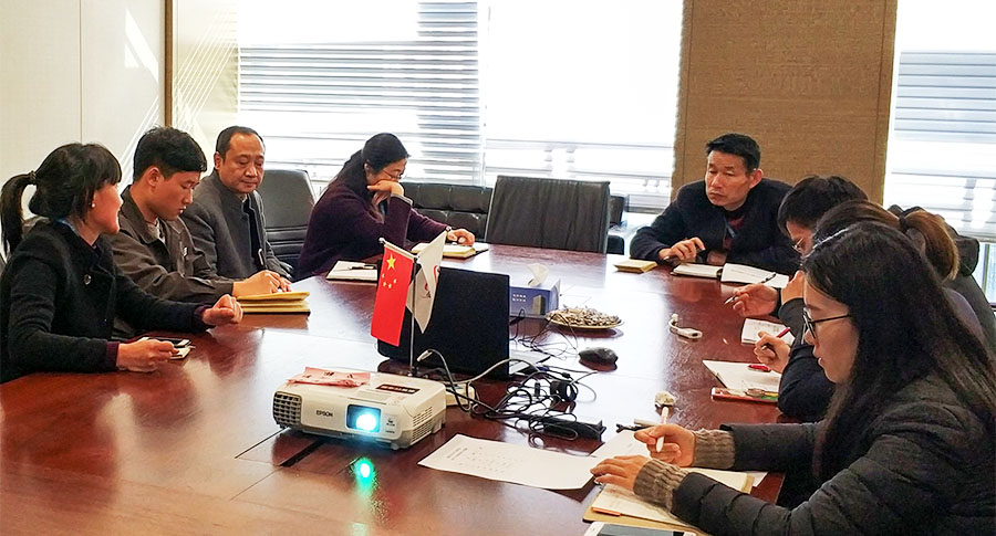 居正公司工會召開第四季度優(yōu)秀員工表彰座談會-云南能投居正產業(yè)投資有限公司